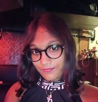 Queen of Hell - Transsexual escort in Kolkata