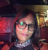 Queen of Hell - Transsexual escort in Kolkata