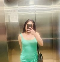 Queen of SexFullyfunctional Meet/Camshow - Transsexual escort in Chennai