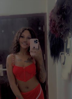 Queen slave outcall and Incall available - escort in Gurgaon Photo 7 of 8