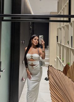 Queen of squirt and doggy style - escort in Bali Photo 24 of 26