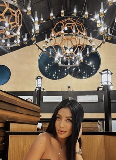Queen of squirt and doggy style - puta in Bali Photo 28 of 29