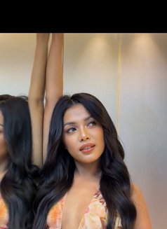 Queen of squirt and doggy style - puta in Jakarta Photo 23 of 25