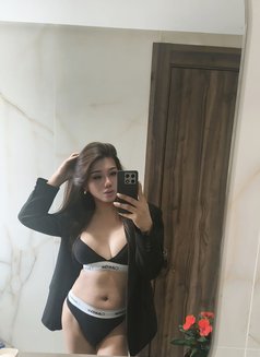 QUEEN OLIVIA - Acompañantes transexual in Abu Dhabi Photo 23 of 23