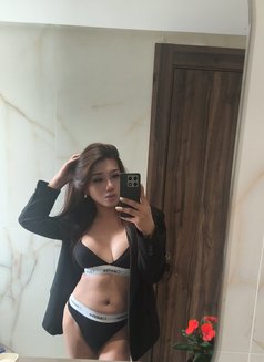 Queen olivia - Transsexual escort in Casablanca Photo 21 of 27
