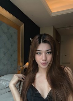 QUEEN OLIVIA /poppers - Transsexual escort in Abu Dhabi Photo 19 of 21