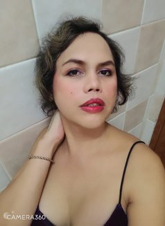 Queen Pinata - escort in Muscat Photo 5 of 7