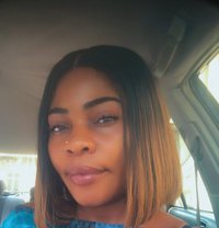 Queen Promzy - puta in Lagos, Nigeria