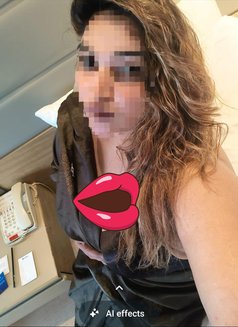 Queen Rani 🫦Beautiful🥀Housewife - puta in Moradabad Photo 1 of 8
