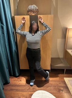 Queen Rani Cam & Meet, Escort - escort in Kathmandu Photo 4 of 4