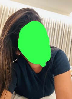 Queen rani Real meet& Camshow - escort in Mumbai Photo 8 of 17