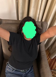 Queen rani Real meet& Camshow - escort in Mumbai Photo 12 of 17