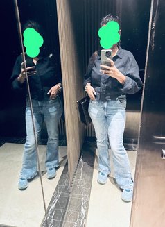 Queen rani Real meet& Camshow - escort in Mumbai Photo 15 of 17
