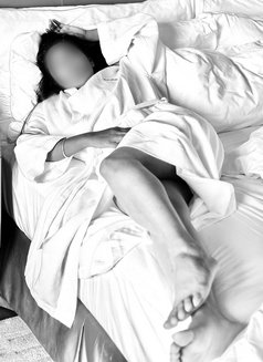 Queen Rani real meet & Camshow - escort in Mumbai Photo 4 of 5