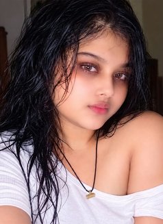 Queen Rasha - escort in Kolkata Photo 4 of 7