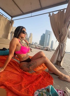 Queen - Male escort in Dubai Photo 1 of 10