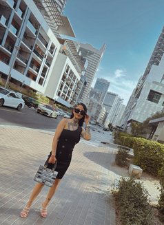 Queen - Male escort in Dubai Photo 4 of 10
