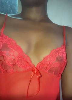 Queen Rose - escort in Lagos, Nigeria Photo 1 of 2
