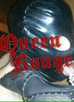 Queen Rouge - dominatrix in Beirut Photo 7 of 24