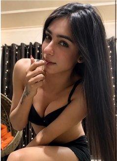 Queen Sanmeet - Acompañantes transexual in Ludhiana Photo 2 of 4
