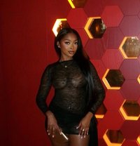 Queen - adult performer in Abu Dhabi