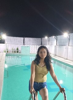 Queen Shalini Your Next Door Hotwife - puta in Hyderabad Photo 4 of 4