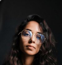 Queen & Sissy - escort in Colombo