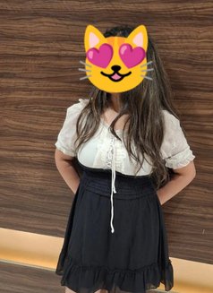 Queen spa - puta in New Delhi Photo 2 of 5