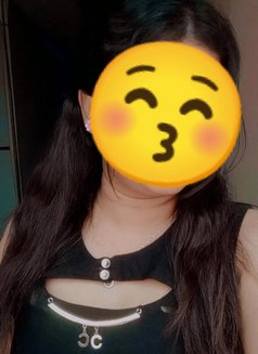 Queen spa - puta in New Delhi Photo 3 of 5