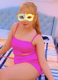 Queen Tessy - escort in Najran Photo 2 of 9