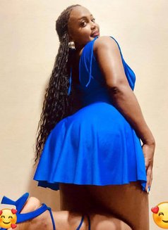 Queen Tessy - escort in Jeddah Photo 2 of 5
