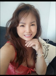 Queen - puta in İstanbul Photo 16 of 16