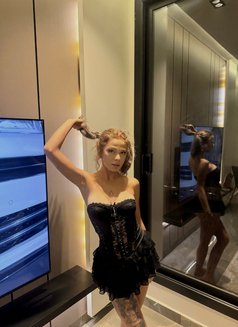 3 SOME - escort in Riyadh Photo 5 of 5