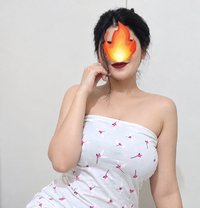 Queen Velvet Your Fantasy Queen - puta in Navi Mumbai
