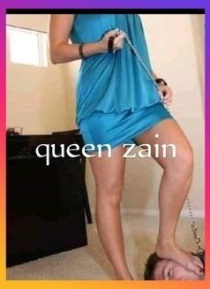 Queen Nataly - Transsexual escort in Amman Photo 2 of 3