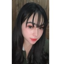 Queen Zudith - Dominadora transexual in Jakarta