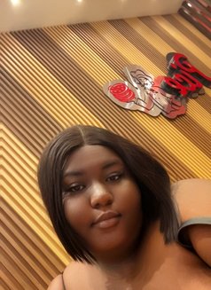 Queenie - escort in Accra Photo 1 of 7