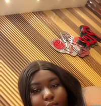 Queenie - puta in Accra