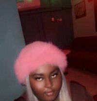 Queenie - puta in Accra