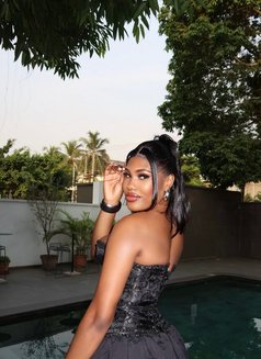Queenroyal - masseuse in Lagos, Nigeria Photo 5 of 6