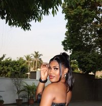 Queenroyal - Masajista in Lagos, Nigeria Photo 2 of 4