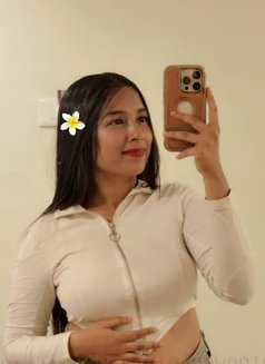 Queens - escort in Surat Photo 13 of 14