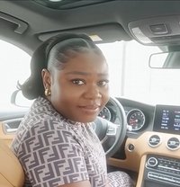 Queensarah - masseuse in Accra