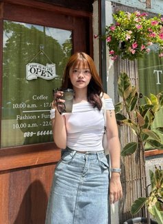 Queeny Sweet 19yr Teenage Dream 42kg - escort in Pattaya Photo 11 of 12