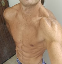 Queli - Male escort in Tel Aviv