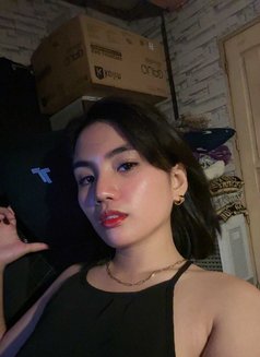 Quely - escort in Manila Photo 8 of 30