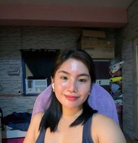 Quely - escort in Manila