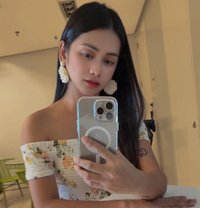 Quennie - Transsexual adult performer in Bangkok
