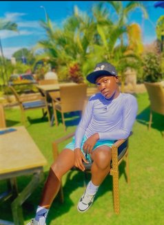 Quince - Transsexual escort in Nairobi Photo 10 of 10