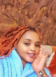 Quincy - puta in Kolkata Photo 1 of 5